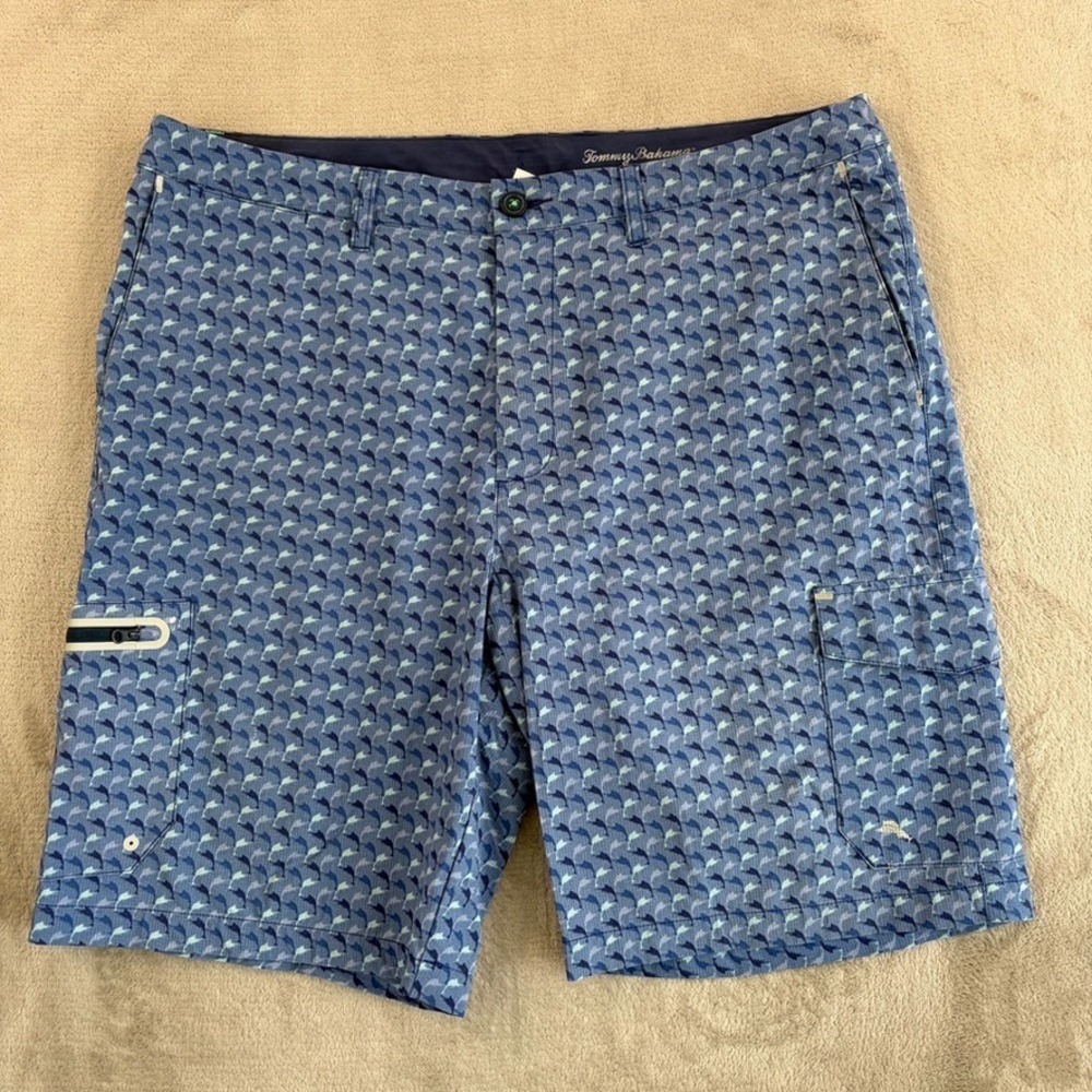 Tommy Bahama Cayman Marlin Mingle IslandZone Cargo Board Shorts Men 38 Blue Surf